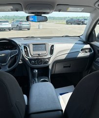 Chevrolet Equinox  2018 à Bonaventure, Québec - 4 - w320h240px