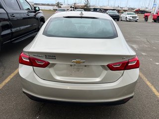 2016 Chevrolet Malibu in Bonaventure, Quebec - 2 - w320h240px