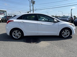 Hyundai Elantra GT GLS TOIT PANO SIEGE CHAUFFANT BLUETOOTH REGULATEUR 2014