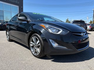 Hyundai Elantra GLS TOIT SIEGES CHAUFFANTS BLUETOOTH REGULATEUR 2015
