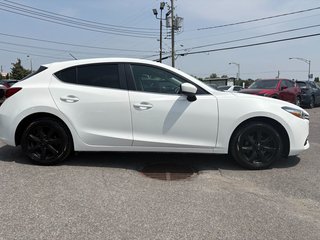 Mazda3 GS SIEGES ET VOLANT CHAUFFANTS CAMERA REGULATEUR 2017