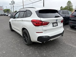 2018 BMW X1 Sports Activity Vehicle in Montréal, Quebec - 3 - w320h240px
