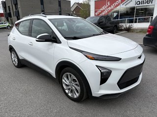 2023 Chevrolet Bolt EUV LT CARPLAY I HEATED SEATS & STEERING WHEEL I CAMERA I STARTER I MAGS I ACTIVE SECDURITY in Montréal, Quebec - 2 - w320h240px