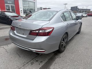Honda Accord Sedan LX MANUAL TRANSMISSION!!!!! NO ACCIDENT!! BLUETOOTH I CAMERA  I HEATED SEATS 2017 à Montréal, Québec - 5 - w320h240px