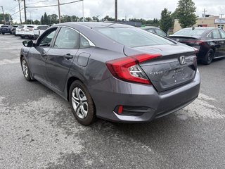 2017 Honda Civic LX CARPLAY I HEATED  SEATS I CAMERA I BLUETOOTH in Montréal, Quebec - 4 - w320h240px