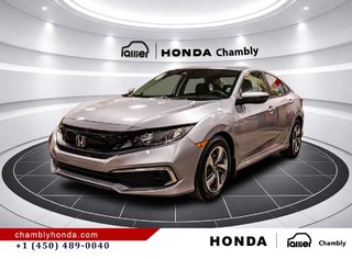 2019 Honda Civic LX 50,000 KM ONLY I CARPLAY I HEATED SEATS I BLUETOOTH I CAMERA I ACTIVE SECURITY in Montréal, Quebec - 3 - w320h240px