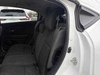 Honda HR-V LX  LALLIER 10 YEARS/200,000 KM WARRANTY I CARPLAY I HEATED SEATS I ACTIVE SECURITY 2019 à Montréal, Québec - 4 - w320h240px