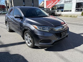 2022 Honda HR-V LX  MAGS I CARPLAY I HEATED SEATS I CAMERA I ACTIVE SECURITY in Montréal, Quebec - 2 - w320h240px