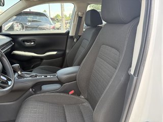 Honda HR-V LX AWD 22,000 KM!!! I MAGS I CARPLAY I HEATED SEATS I STARTER I ACTIVE SECURITY 2023 à Montréal, Québec - 6 - w320h240px