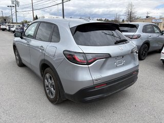 2025 Honda HR-V LX 2WD CVT IT'S A 2026!! 4200 KM!! FOR THE PRICE OF A 2025 in Montréal, Quebec - 4 - w320h240px