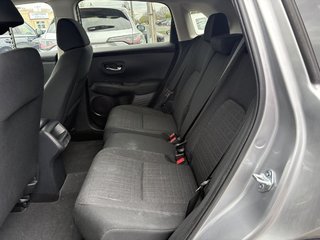 2025 Honda HR-V LX 2WD CVT IT'S A 2026!! 4200 KM!! FOR THE PRICE OF A 2025 in Montréal, Quebec - 6 - w320h240px