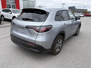 2025 Honda HR-V LX 2WD CVT IT'S A 2026!! 4200 KM!! FOR THE PRICE OF A 2025 in Montréal, Quebec - 5 - w320h240px