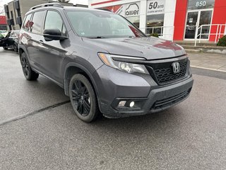 2021 Honda Passport Sport AWD I SUNROOF I HEATED SEATS I MAGS I CARPLAY I STARTER I CAMERA I ACTIVE SECURITY in Montréal, Quebec - 2 - w320h240px
