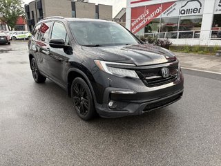 2021 Honda Pilot Black Edition AWD I LEATHER I SUNROOF I MAGS I HEATED & VENTILATED SEATS I CARPLAY STARTER in Montréal, Quebec - 2 - w320h240px