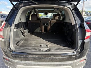 2023 Honda Pilot Touring AWD 8 SEATERS I LEATHER I HEATED AND COOLING SEATS I MAGS I PANORAMIC SUNROOF I CARPLAY in Montréal, Quebec - 6 - w320h240px