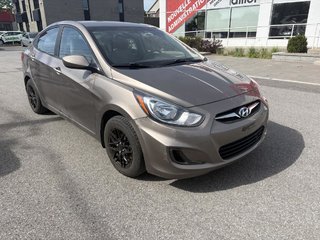 Hyundai Accent GL *Ltd Avail* 59,000 KM I CARPLAY I ANDROID AUTO I A/C I AUTOMATIC 2013 à Montréal, Québec - 2 - w320h240px