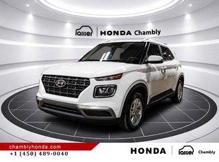 2023 Hyundai Venue Preferred IVT MAGS I HEATED SEATS & STEERING WHEEL I CARPLAY I STARTER in Montréal, Quebec - 3 - w320h240px