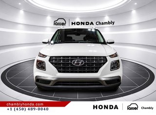 2023 Hyundai Venue Preferred IVT MAGS I HEATED SEATS & STEERING WHEEL I CARPLAY I STARTER in Montréal, Quebec - 2 - w320h240px
