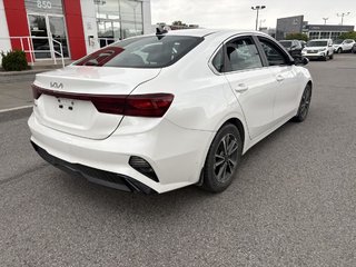 Kia Forte EX  MAGS I CARPLAY I HEATED SEATS AND STEERING WHEEL I CAMERA I ACTIVE SECURITY 2023 à Montréal, Québec - 5 - w320h240px
