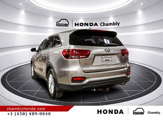 Kia Sorento LX V6 Premium AWD 7 SEATERS I 5,000 TOWING CAPACITY I HEATED & STEERING WHEEL SEATS I CARPLAY I MAGS 2019 à Montréal, Québec - 5 - w320h240px