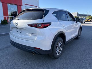 2023 Mazda CX-5 GX AWD IO MAGS I CARPLAY I HEATED SEATS I CAMERA I ACTIVE SECURITY in Montréal, Quebec - 5 - w320h240px