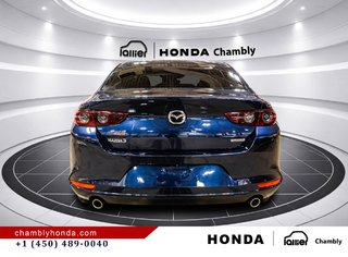 2021 Mazda 3 GS CARPLAY I HEATED SEATS AND STEERING WHEEL I ACTIVE SECURITY in Montréal, Quebec - 6 - w320h240px