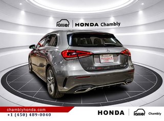 2019 Mercedes-Benz A 250 4MATIC Hatch AMGMAGS I PANORAMIC SUNROOF I HEATED SEATS I CAMERA in Montréal, Quebec - 5 - w320h240px