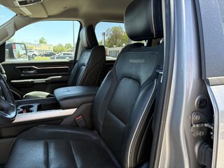 2019 Ram 1500 Laramie 4x4 Crew Cab 5'7 Box I 38,000 KM I MINT CONDITION I 8 TIRES 8 MAGS I LEATHER I CAMERA in Montréal, Quebec - 6 - w320h240px