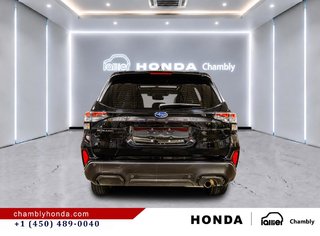 2025 Subaru Forester Premier AWD 13,000 KM I LEATHER I HEATED SEAT I CAMMERA I MAGS I CARPLAY I SUNROOF I ACTIVE SECURIT in Montréal, Quebec - 6 - w320h240px
