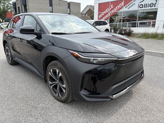 Toyota bZ4X LE 42,000 KMI MAGS I HEATED SEATS I CAMERA I CARPLAY I ACTIVE SECURITY 2024 à Montréal, Québec - 2 - w320h240px