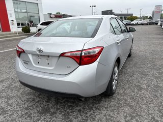 2014 Toyota Corolla LE 105,000 KM!! I NO ACCIDENT I CAMERA I BLEUTOOTH I HEATED SEATS in Montréal, Quebec - 5 - w320h240px