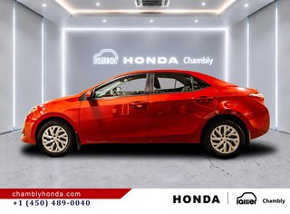 2018 Toyota Corolla LE 28,000 KM!!! AUTOMATIC I HEATED SEATS I BLUETOOTH I CAMERA in Montréal, Quebec - 4 - w320h240px