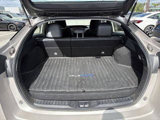 Toyota Prius Prime Upgrade Auto I LEATHER I BIG SCREEN I HEATED SEATS AND STEERING WHEEL I ACTIVE SECURITY 2020 à Montréal, Québec - 6 - w320h240px