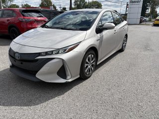 Toyota Prius Prime Upgrade Auto I LEATHER I BIG SCREEN I HEATED SEATS AND STEERING WHEEL I ACTIVE SECURITY 2020 à Montréal, Québec - 4 - w320h240px