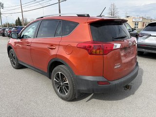 Toyota RAV4 XLE SUNROOF, CAMERA & BLUETOOTH LES TECHNO ON OLD CAR IS PERFECT !!!! 2015 à Montréal, Québec - 4 - w320h240px