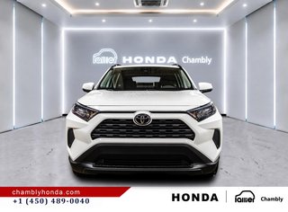 Toyota RAV4 LE AWD CARFAX CLEAN // CARPLAY// HEATED SEATS// CAMERA 2021 à Montréal, Québec - 2 - w320h240px
