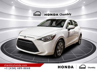 2020 Toyota Yaris hatchback Auto 20,000 km CARPLAY I BLUETROOTH I CAMERA in Montréal, Quebec - 3 - w320h240px
