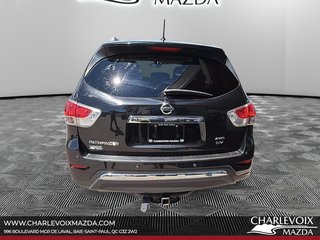 2016 Nissan Pathfinder SV