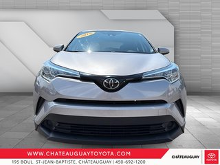 2019 Toyota C-HR LE in Châteauguay, Quebec - 2 - w320h240px