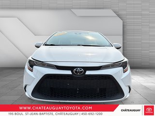2020 Toyota Corolla LE in Châteauguay, Quebec - 2 - w320h240px