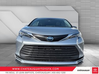 Toyota Sienna XLE FWD 2021 à Châteauguay, Québec - 2 - w320h240px