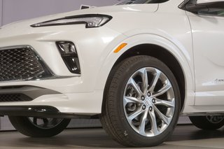 Buick Encore GX  2025 à Montréal, Québec - 3 - w320h240px