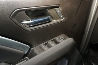 Chevrolet Colorado  2024 à Montréal, Québec - 12 - w320h240px