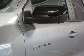 Chevrolet Colorado  2024 à Montréal, Québec - 8 - w320h240px