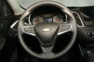 2024 Chevrolet Malibu in Montreal, Quebec - 12 - w320h240px