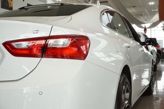 Chevrolet Malibu  2024 à Montréal, Québec - 25 - w320h240px