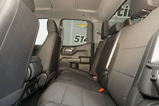 2024 Chevrolet Silverado 1500 in Montreal, Quebec - 17 - w320h240px