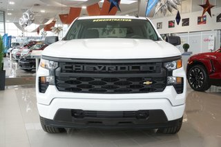 2024 Chevrolet Silverado 1500 in Montreal, Quebec - 2 - w320h240px