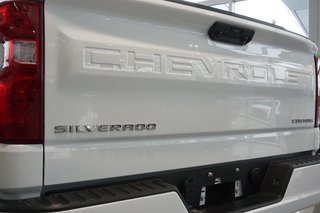 2024 Chevrolet Silverado 1500 in Montreal, Quebec - 28 - w320h240px