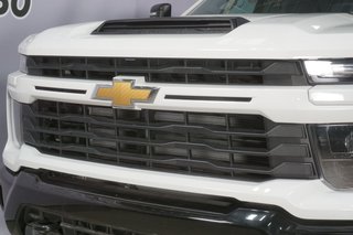 2024 Chevrolet SILVERADO 2500 HD in Montreal, Quebec - 5 - w320h240px